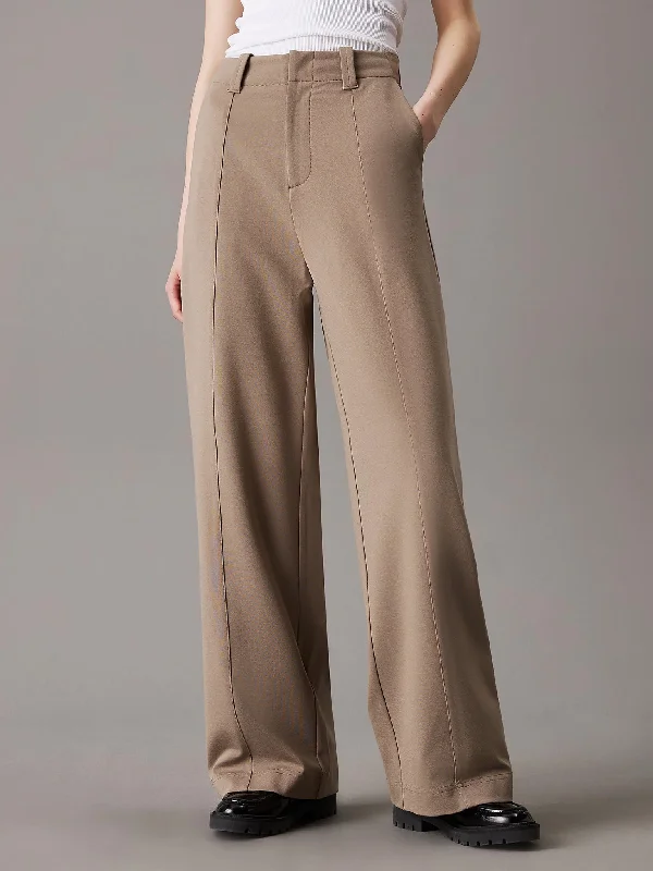 Γυναικεία παντελόνα LOOSE MILANO PANT J20J224266PAV | J20J224266PAV Chic Capri Pants