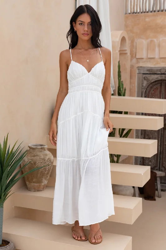 Vanilla Dreams Maxi Dress White Trendy Maxi Dress with Bow