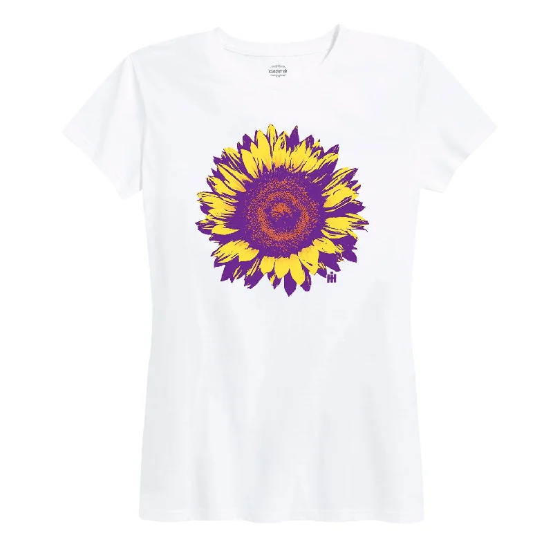 International Harvester™ - Sunflower - Women's Short Sleeve T-Shirt Oversized T-Shirt Spandex breathable