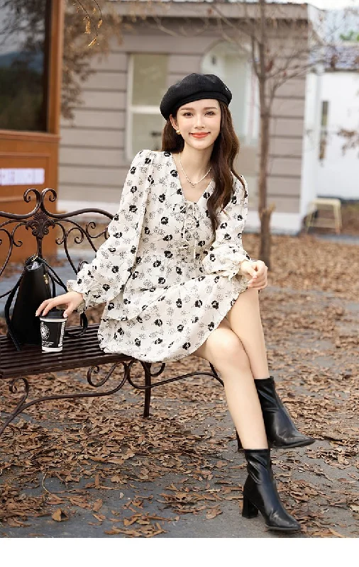 Black Floral Mini Dress for Women Stylish Sweetheart Mini Dress