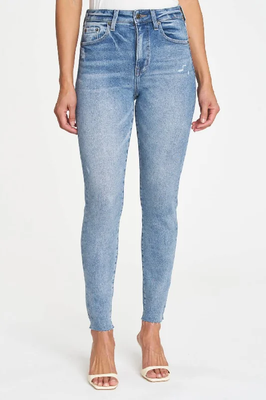 Aline High Rise Jean In Smith Comfortable Boyfriend Jeans