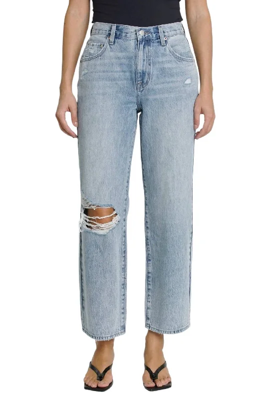 Bobbie Straight Wide Leg Jean In Skyview Trendy Skinny Fit Jeans