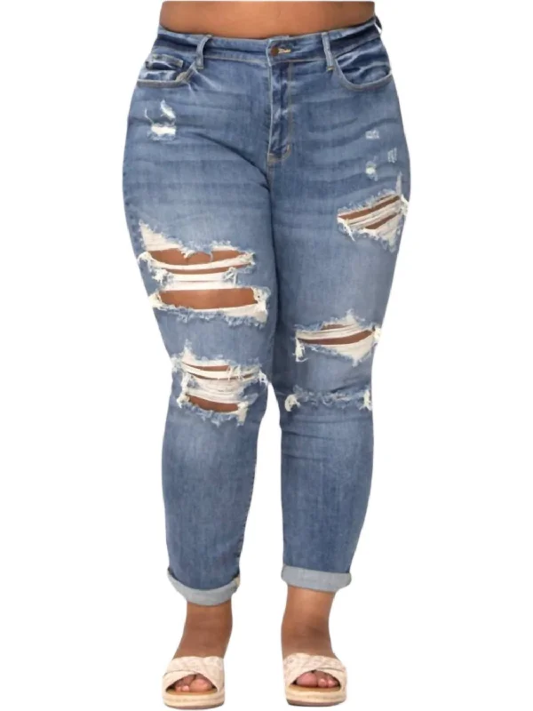 Midrise Distressed Jeans In Washed Denim Comfortable Zip-Up Skinny Jeans