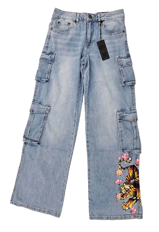 Women's Tiger Flowers Cargo Jean In Retro Light Comfortable Jogger Style Jeans